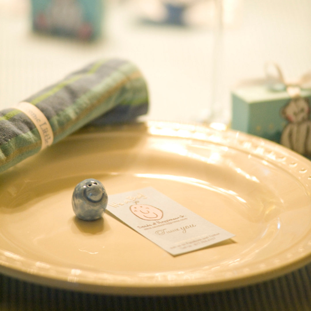 SPARK ⭕ A surprise at a place setting lifts heavy hearts