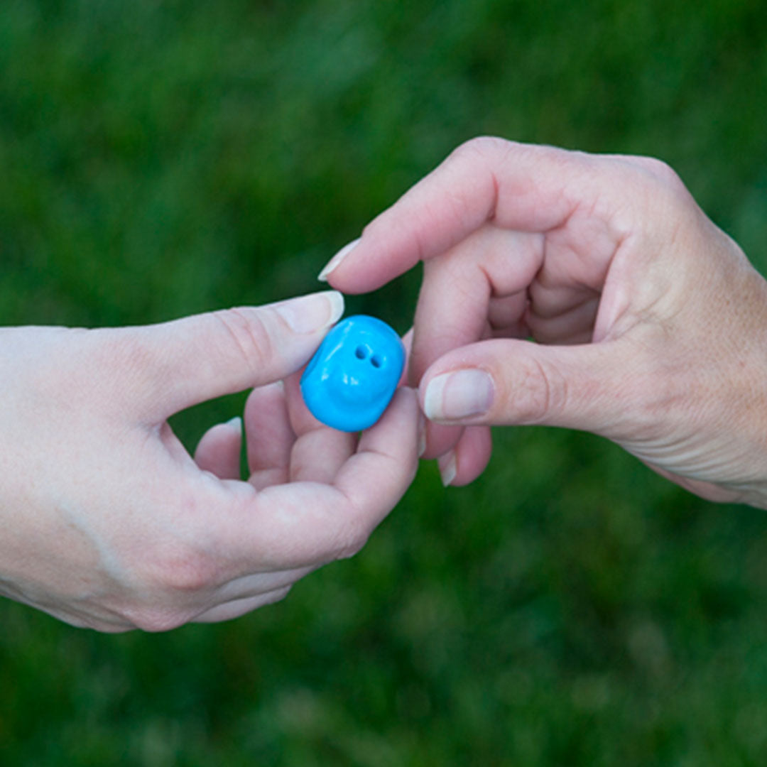 SPARK ⭕ Seeds take away the loneliness and spread happiness